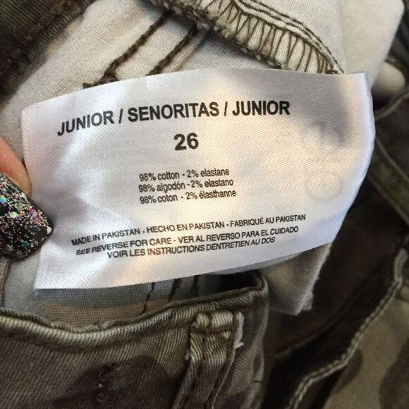 William Rast Cargo Jane Skinny Camo Pants Size 26 Camoflauge - Picture 11 of 14